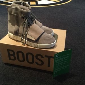 adidas Yeezy Boost 750 OG Light Brown